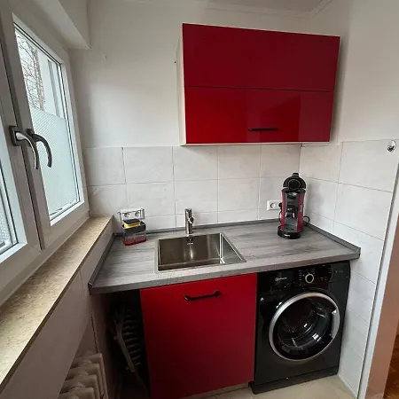 1 Bedroom Terrace Near 아파트 *