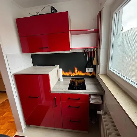 1 Bedroom Terrace Near 아파트